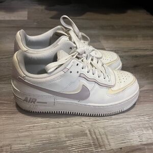 Nike Air Forces Women 7.5